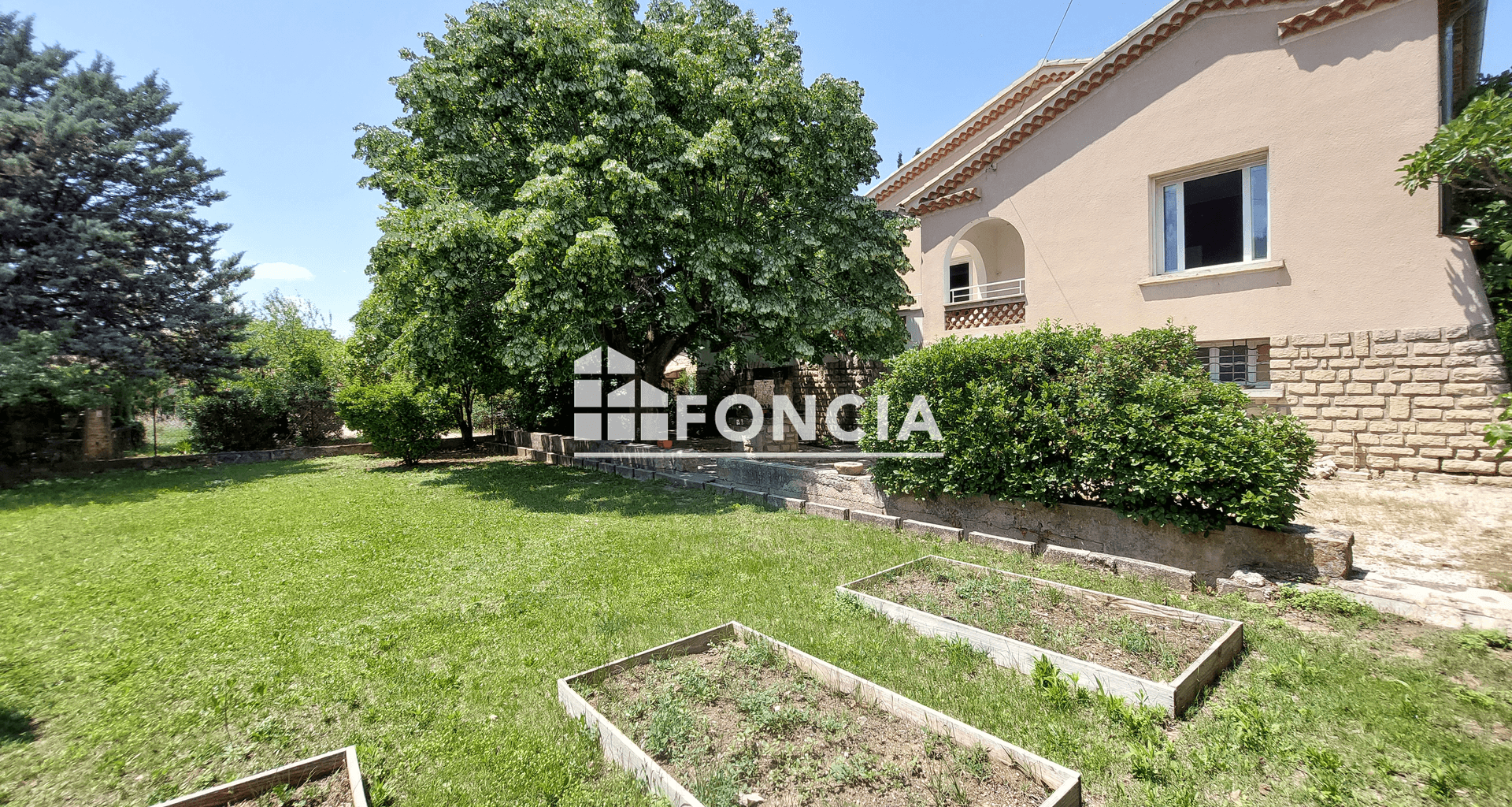 Maison 5 pièces (131.1 m²) à louer - Carpentras (84200)