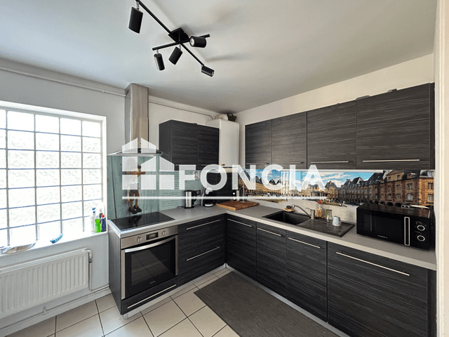 Appartement meublé 4 pièces (98.35 m²) à louer - Tournes (08090)