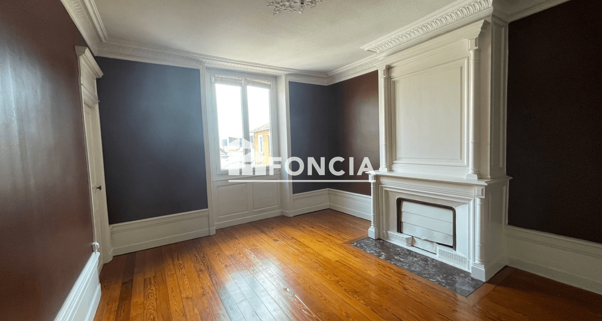Appartement 4 pièces (135.9 m²) à louer - Roanne (42300)