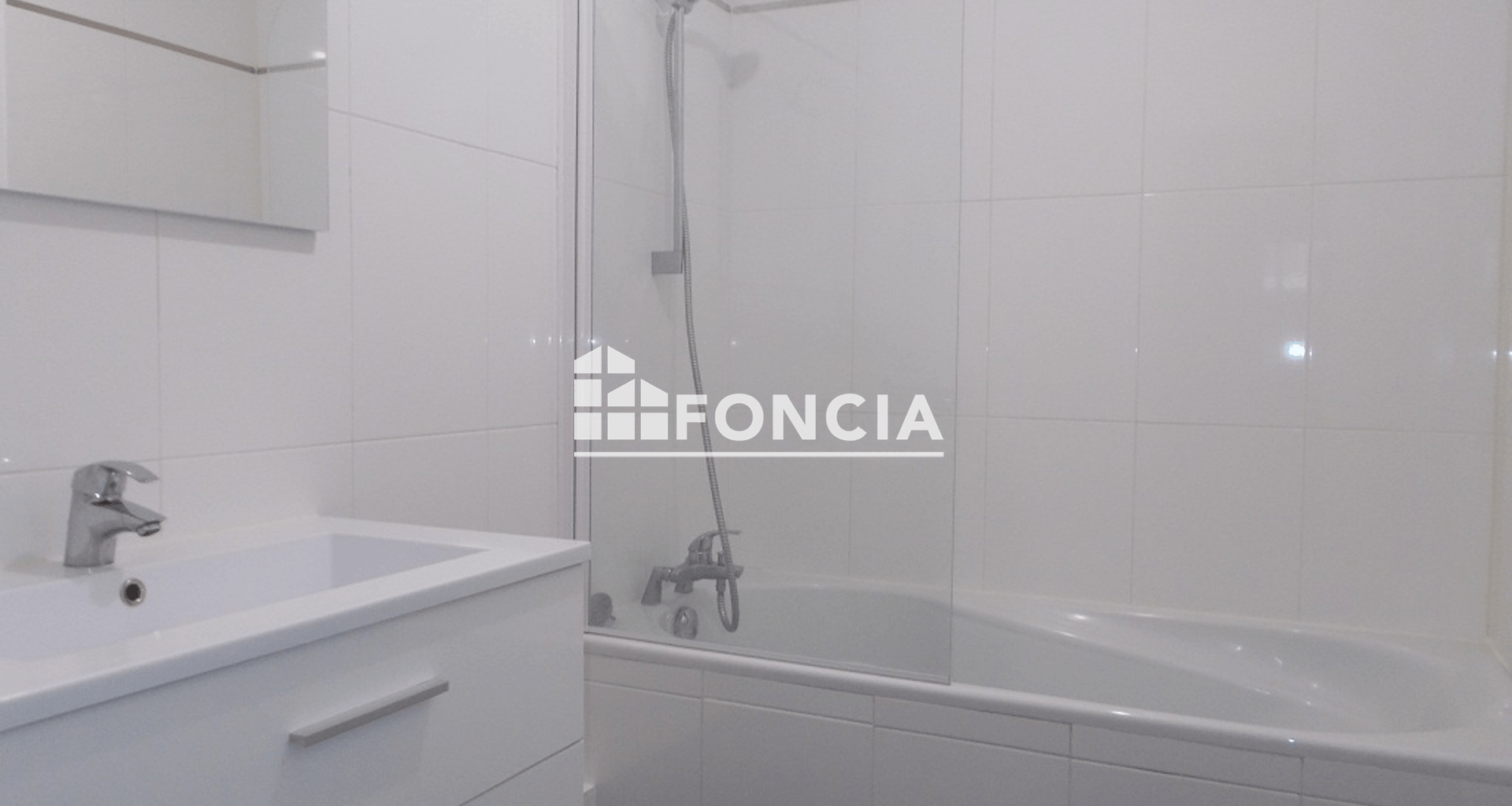 Appartement 4 pièces (72.85 m²) à louer - Rueil-malmaison (92500)
