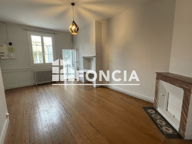 Appartement 3 pièces (77.45 m²) à louer - Bordeaux (33000)