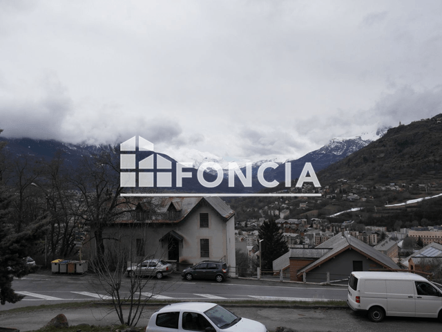 Appartement 2 pièces (101.17 m²) à louer - Briancon (05100)
