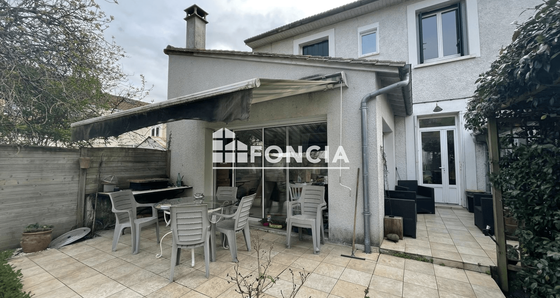 Maison 6 pièces (191.41 m²) à louer - Périgueux (24000)