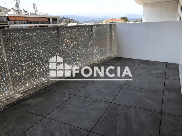 Appartement 2 pièces (46.43 m²) à louer - Mandelieu (06210)