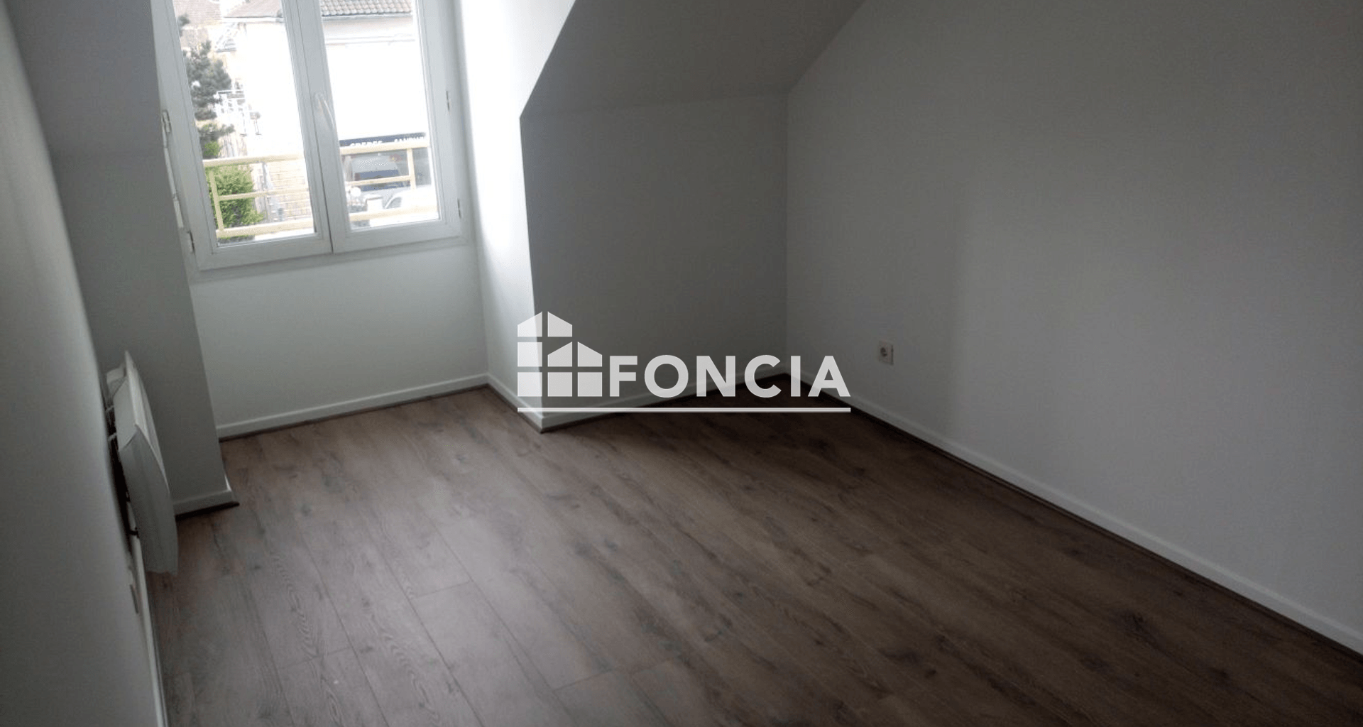 Appartement 3 pièces (60.32 m²) à louer - Combs-la-ville (77380)