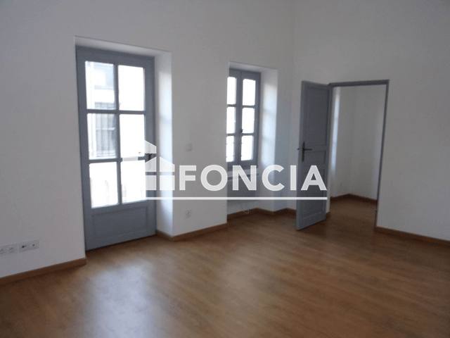 Appartement 3 pièces (82.19 m²) à louer - Arles (13200)