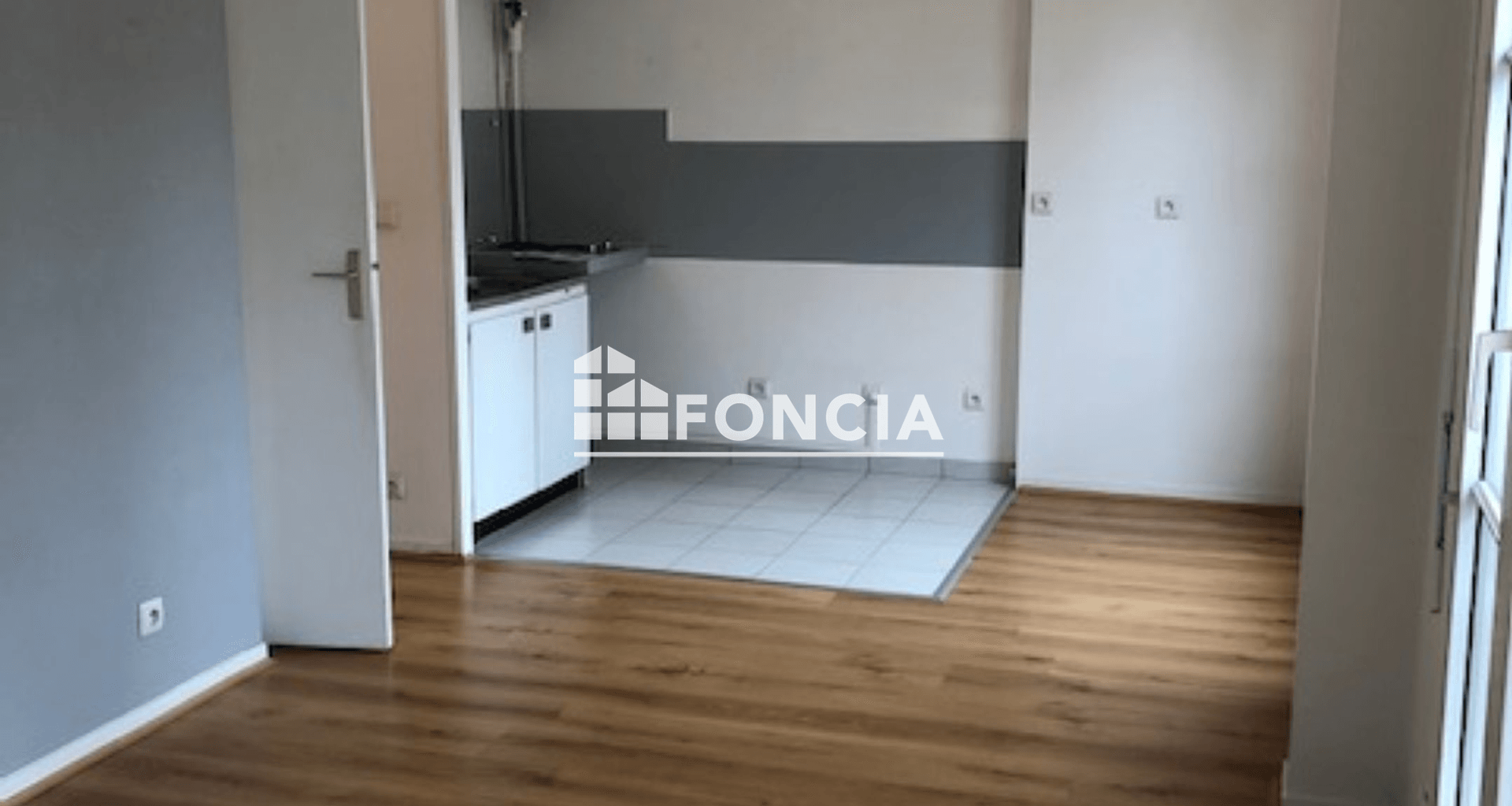Studio (28.55 m²) à louer - Melun (77000)