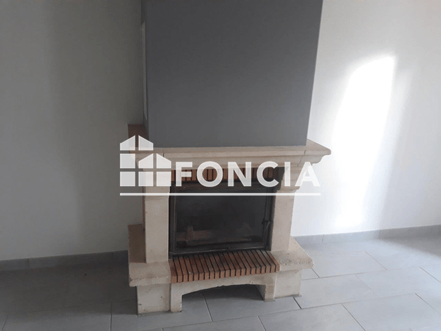 Maison 3 pièces (75 m²) à louer - Cessales (31290)