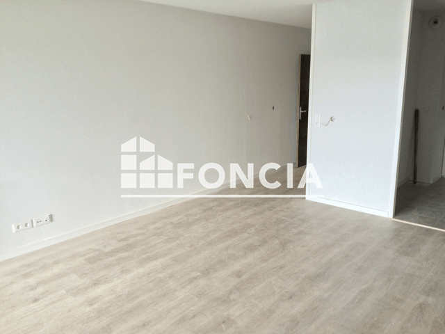 Appartement 3 pièces (63.8 m²) à louer - Lormont (33310)