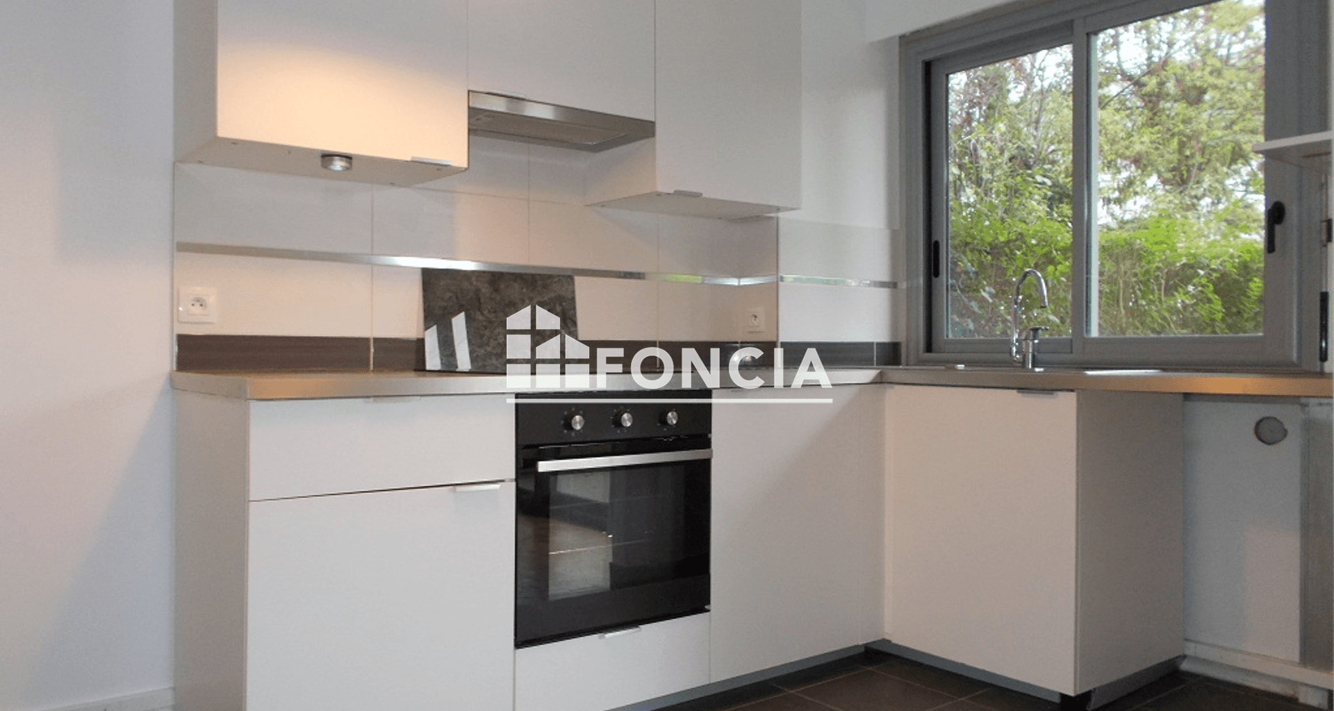 Appartement 4 pièces (72.85 m²) à louer - Rueil-malmaison (92500)
