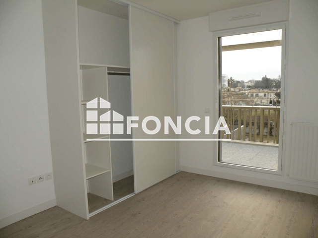 Appartement 4 pièces (77.03 m²) à louer - Merignac (33700)