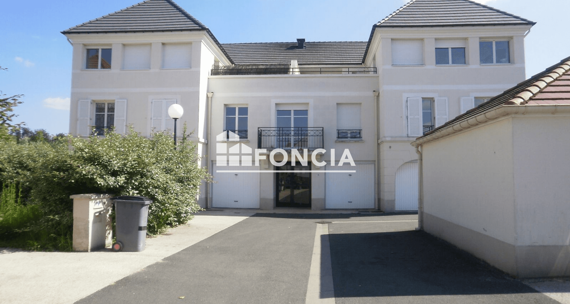 Appartement 2 pièces (47.76 m²) à louer - Savigny-le-temple (77176)