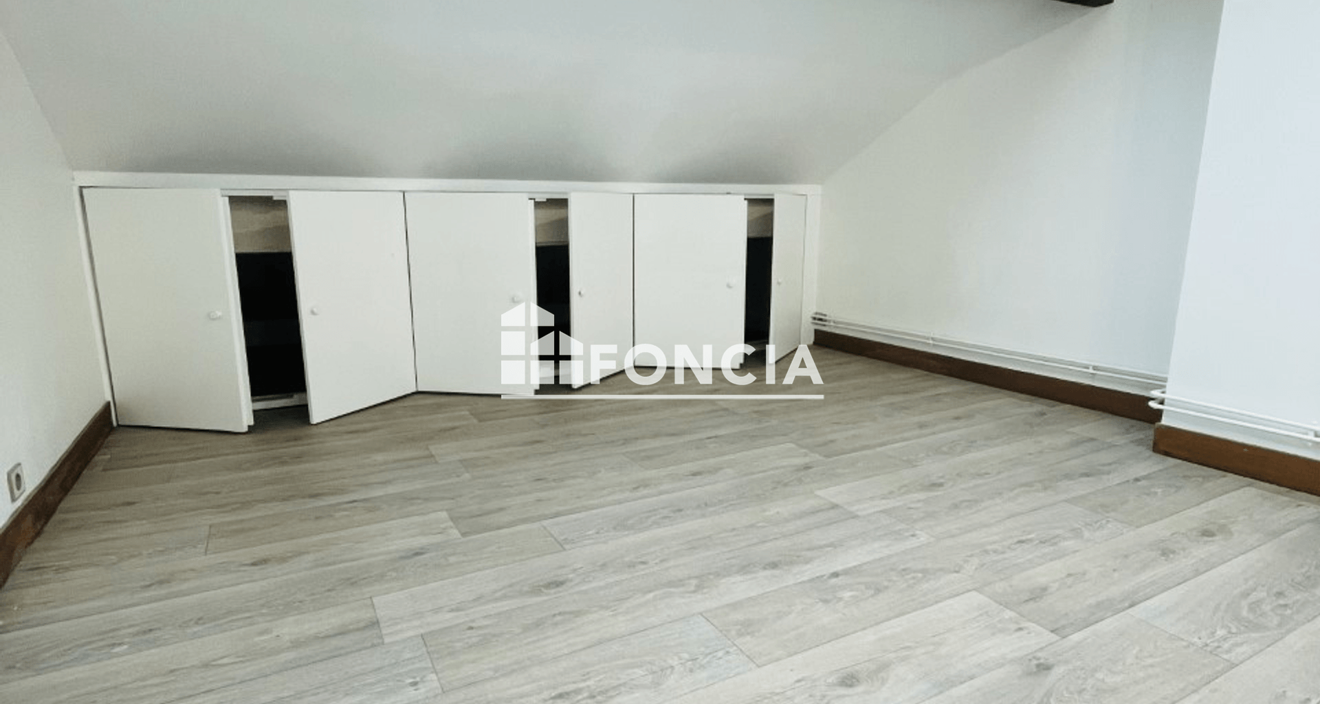 Maison 4 pièces (84.88 m²) à louer - Sainte-geneviève-des-bois (91700)