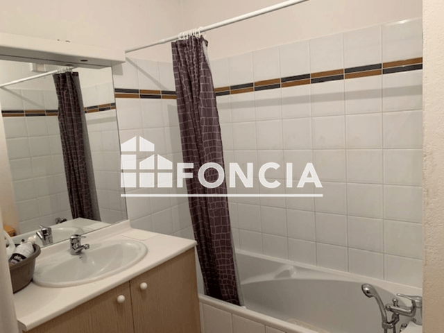 Appartement 2 pièces (42.65 m²) à louer - Miramas (13140)
