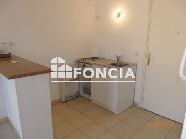 Appartement 2 pièces (31.3 m²) à louer - La Roque D'antheron (13640)