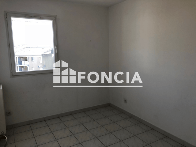 Appartement 3 pièces (72.9 m²) à louer - Venelles (13770)