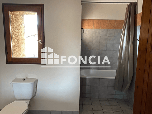 Appartement 3 pièces (95.32 m²) à louer - Manosque (04100)