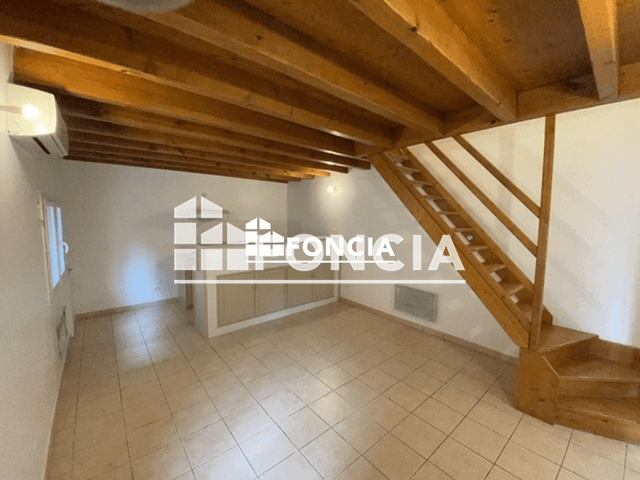 Maison 2 pièces (55.5 m²) à louer - Saint Martin De Crau (13310)
