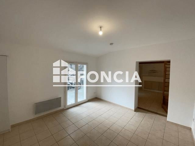 Maison 2 pièces (55.5 m²) à louer - Saint Martin De Crau (13310)