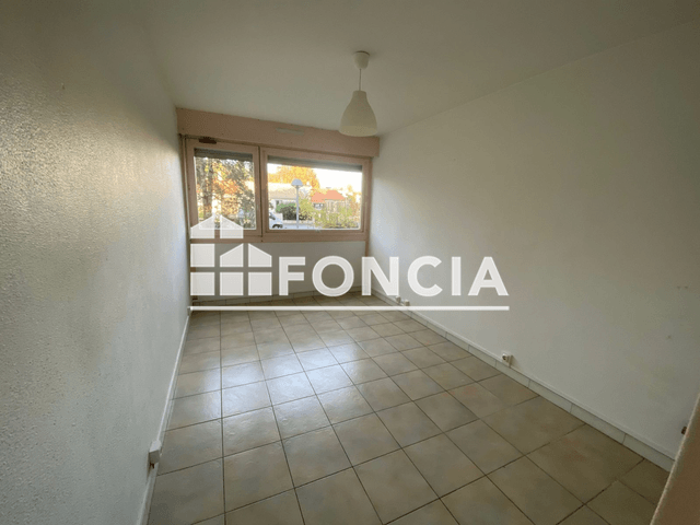 Studio (16.85 m²) à louer - Cenon (33150)