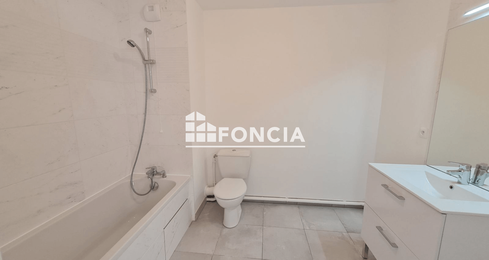 Appartement 2 pièces (42.2 m²) à louer - Dammarie-les-lys (77190)
