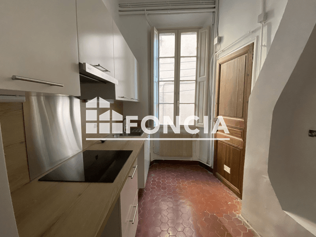 Appartement 5 pièces (150.41 m²) à louer - Aix-en-provence (13100)
