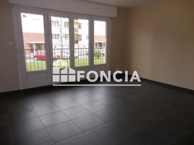 Appartement 4 pièces (78.85 m²) à louer - Lanester (56600)