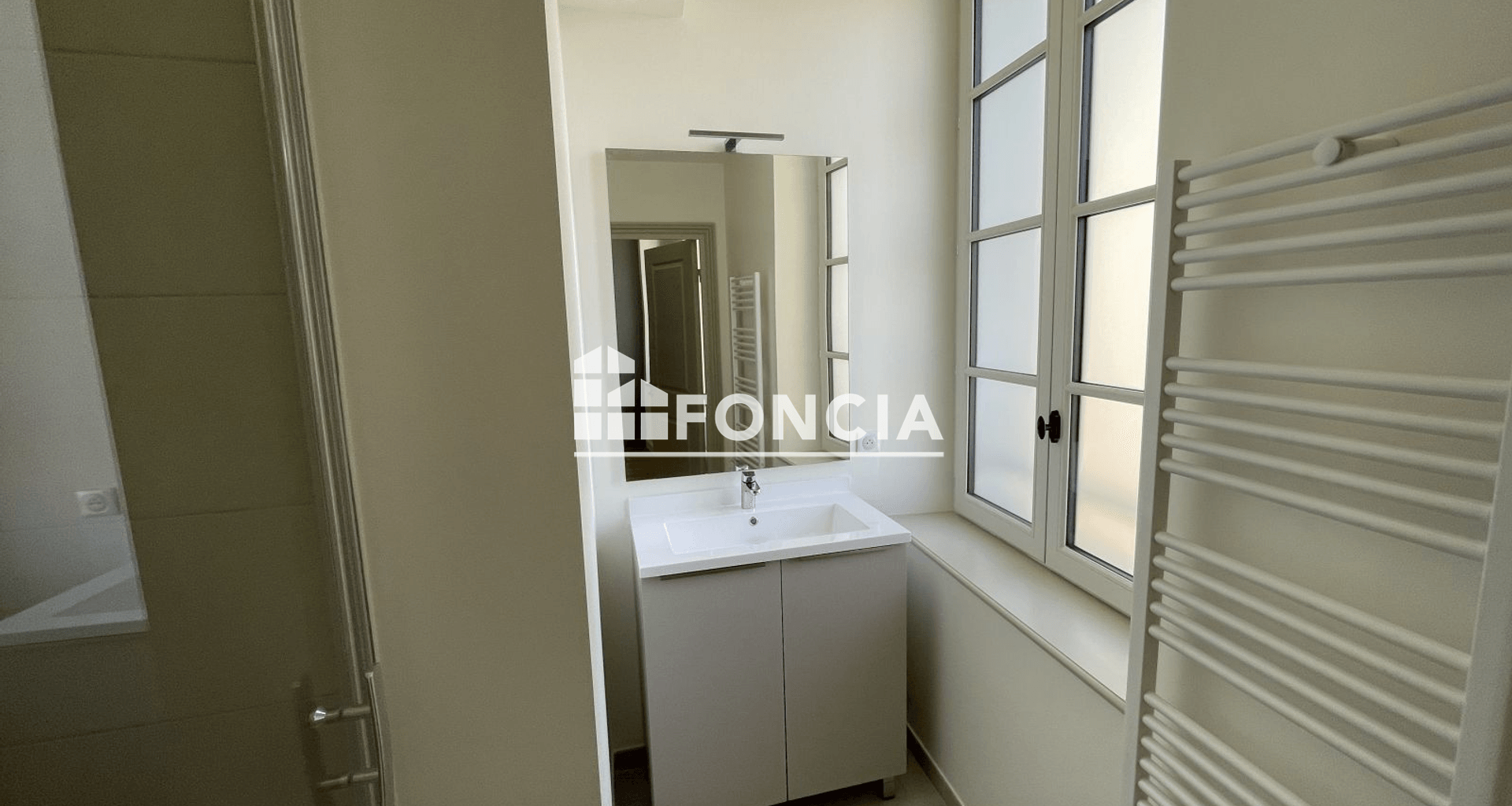 Appartement 2 pièces (41.51 m²) à louer - Auxerre (89000)