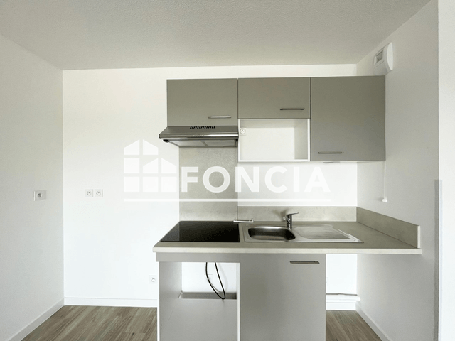 Appartement 3 pièces (71.3 m²) à louer - Lormont (33310)
