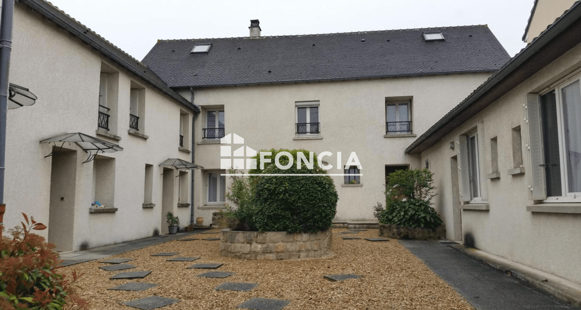 Studio (14.86 m²) à louer - Sainte-geneviève-des-bois (91700)