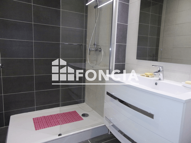 Appartement meublé 2 pièces (51.76 m²) à louer - Menton (06500)
