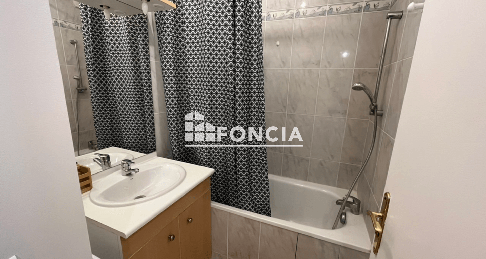 Studio meublé (28.32 m²) à louer - ÉTampes (91150)