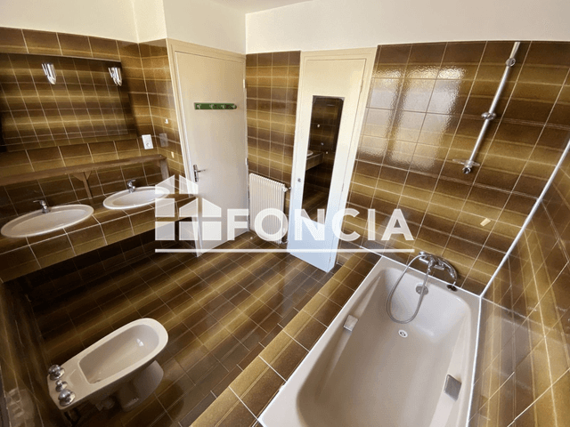 Maison 6 pièces (132.87 m²) à louer - Talence (33400)