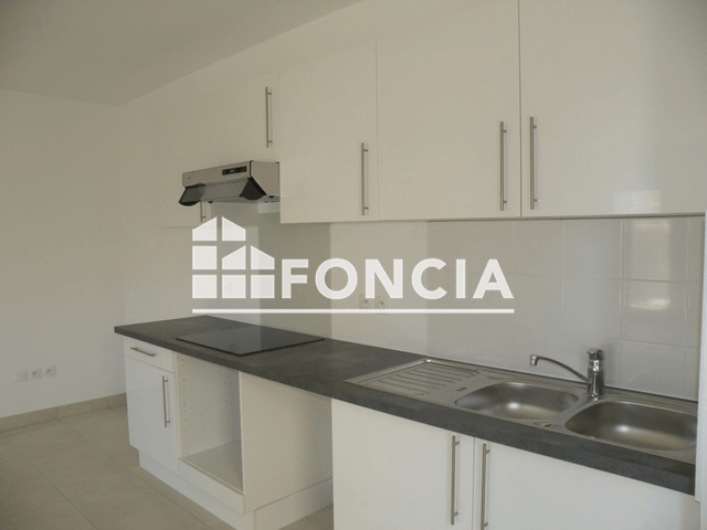 Appartement 4 pièces (87.04 m²) à louer - Bordeaux (33300)