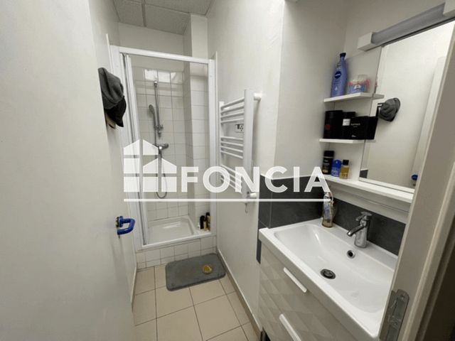 Studio (28.87 m²) à louer - Salon De Provence (13300)