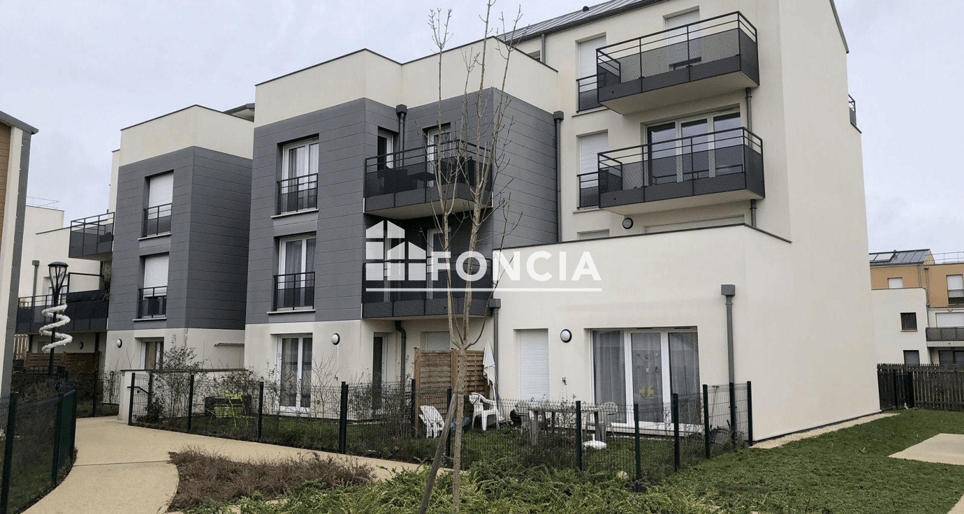 Appartement 2 pièces (38.55 m²) à louer - Vert-saint-denis (77240)