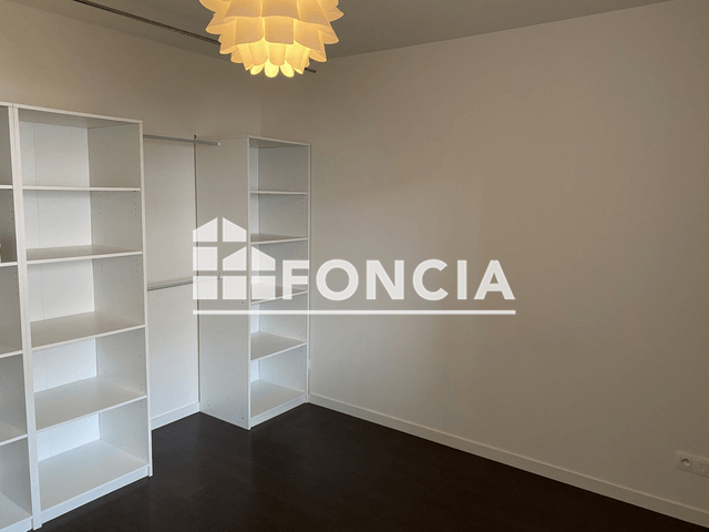 Appartement 2 pièces (44.5 m²) à louer - St Pierre Du Perray (91280)