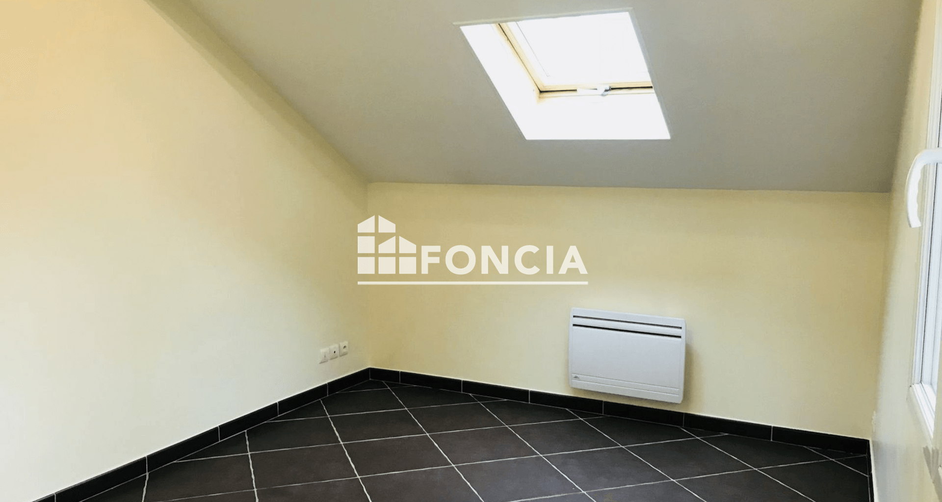 Studio (21.44 m²) à louer - Corbeil-essonnes (91100)