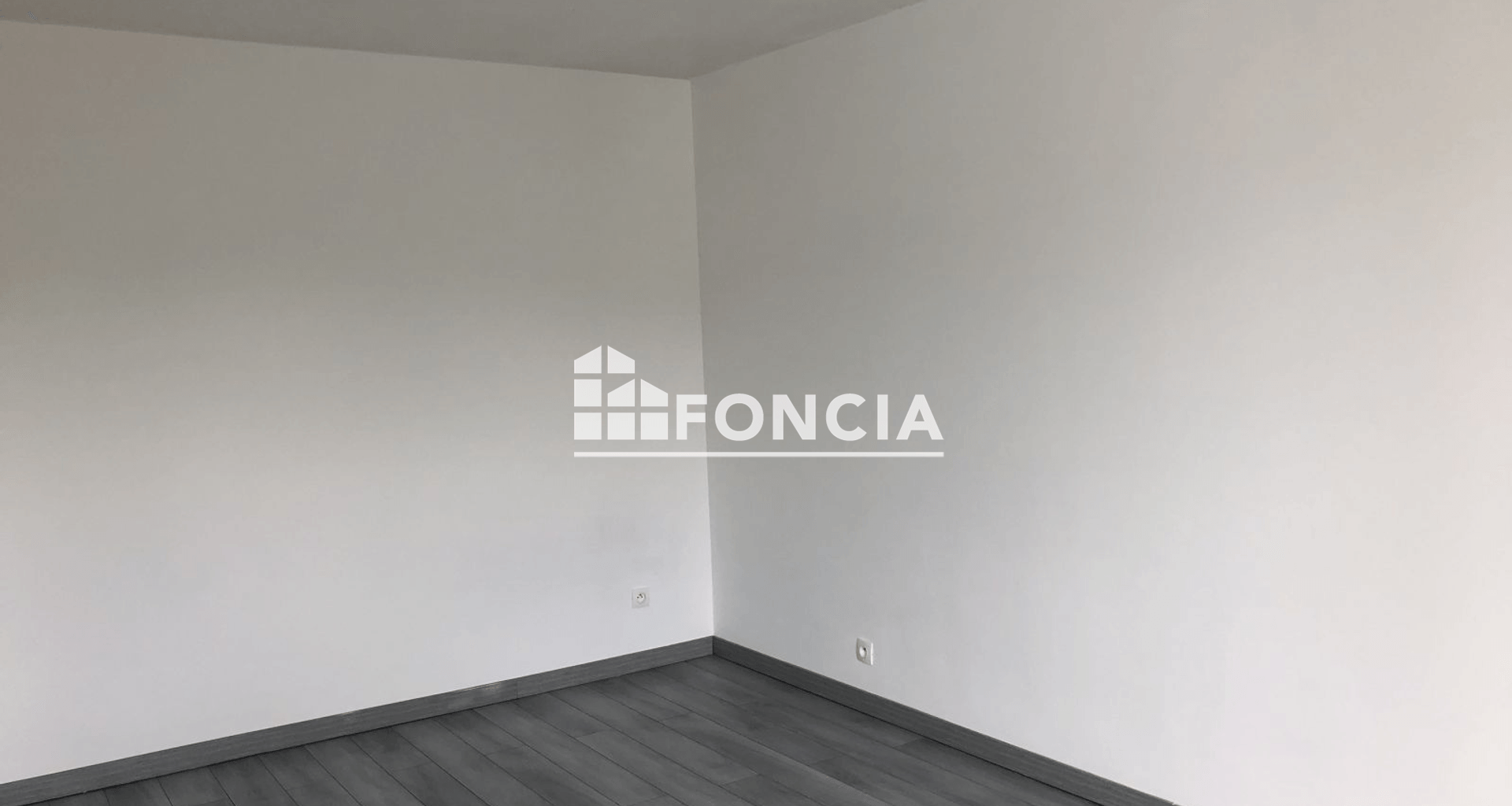 Studio (28.4 m²) à louer - Evry (91000)