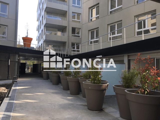 Appartement 3 pièces (65.76 m²) à louer - Cenon (33150)