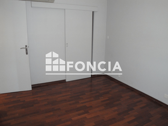 Appartement 3 pièces (61.95 m²) à louer - Saint Laurent Du Var (06700)