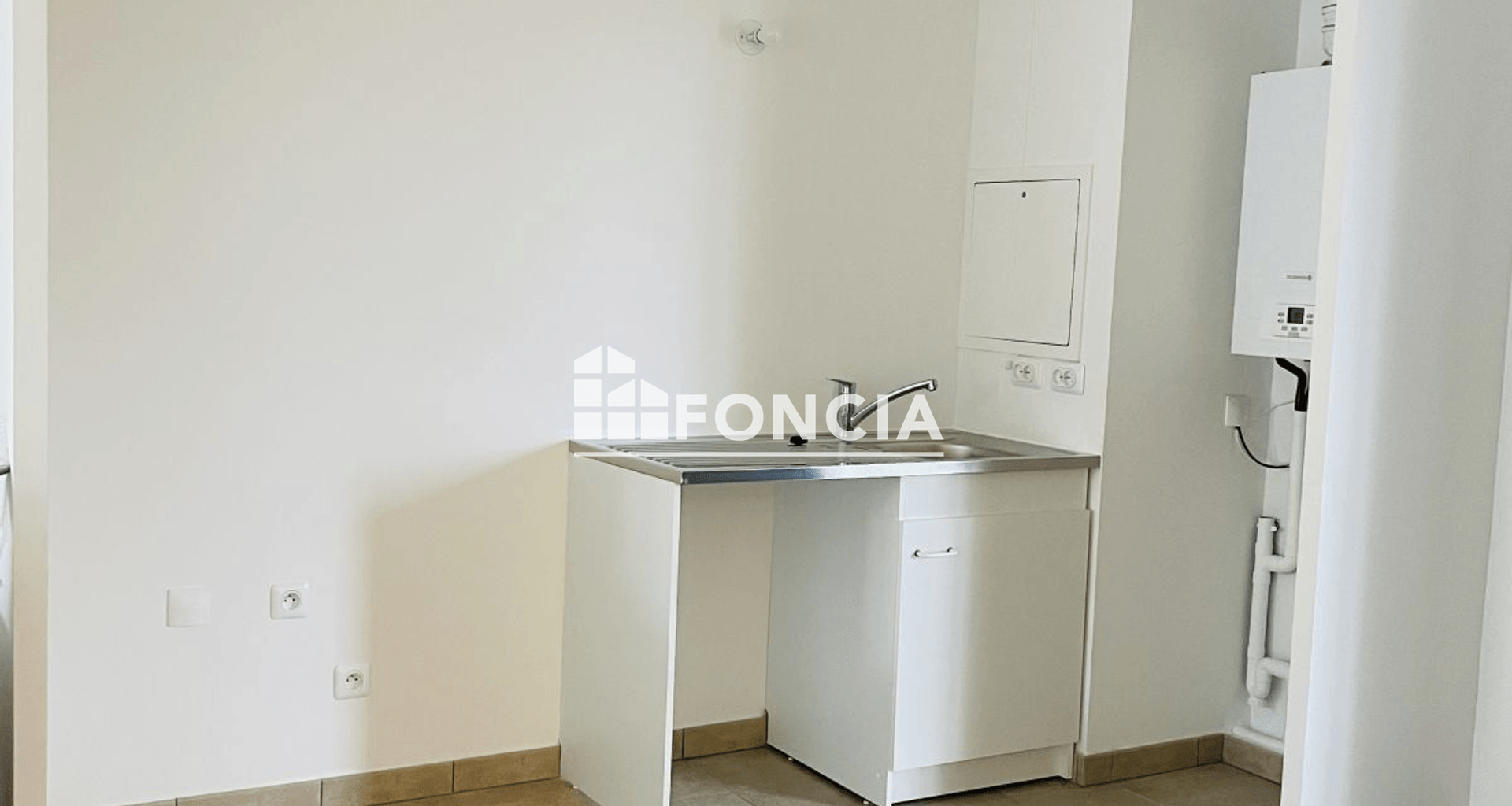 Appartement 2 pièces (46.4 m²) à louer - Ris-orangis (91130)