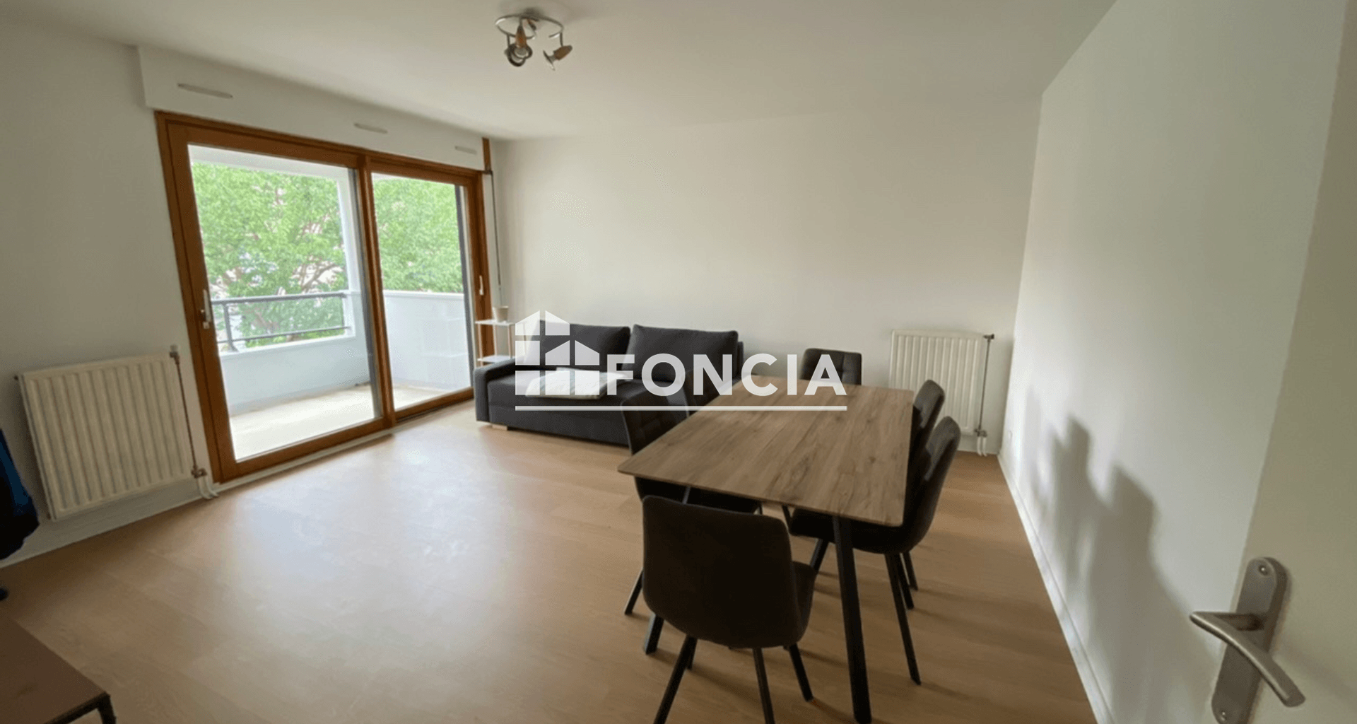 Appartement meublé 2 pièces (53.74 m²) à louer - Evry (91000)