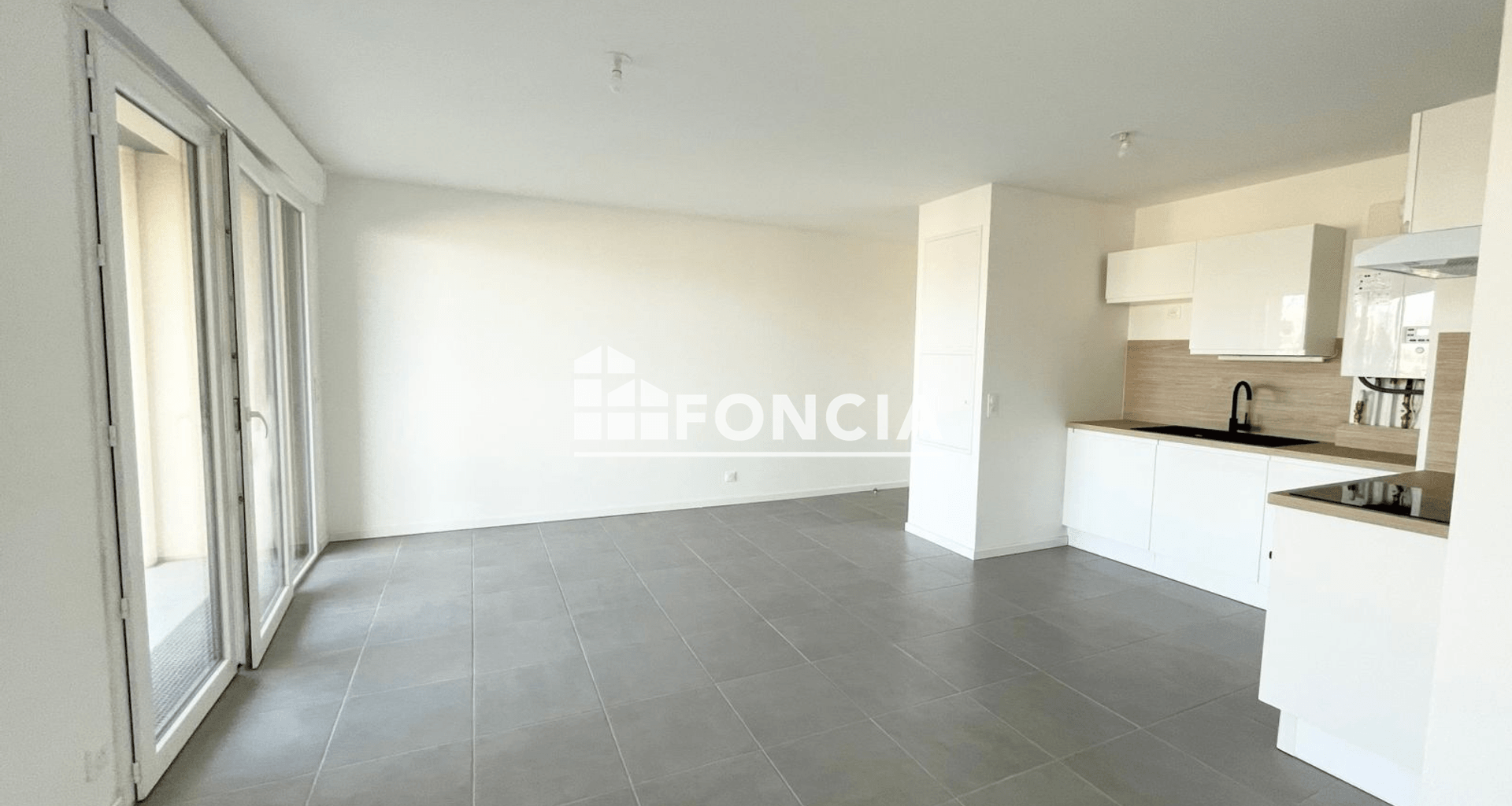 Appartement 3 pièces (60.6 m²) à louer - Cenon (33150)
