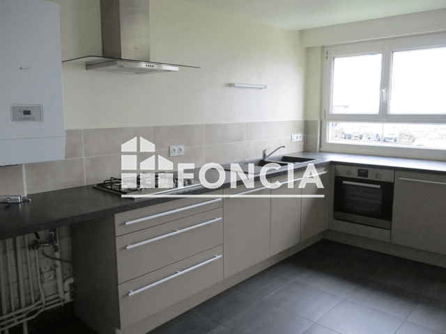 Appartement 4 pièces (78.85 m²) à louer - Lanester (56600)