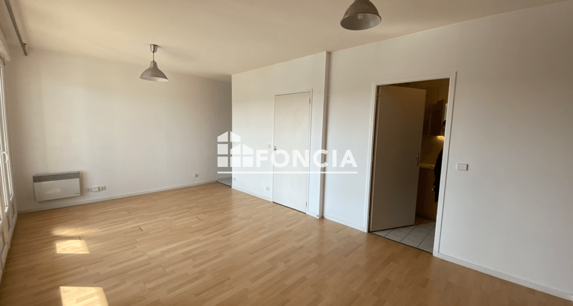 Studio (30.69 m²) à louer - Corbeil-essonnes (91100)