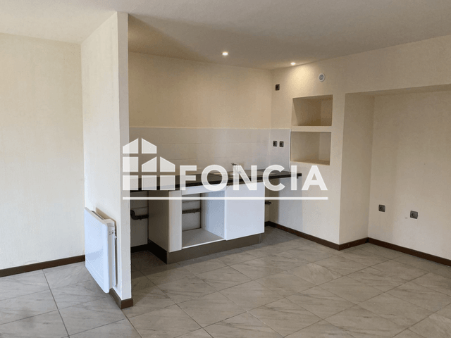 Appartement 5 pièces (85.69 m²) à louer - Sclos De Contes (06390)