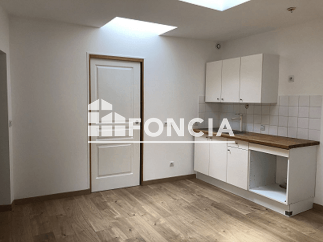 Appartement 2 pièces (28.04 m²) à louer - Villecresnes (94440)