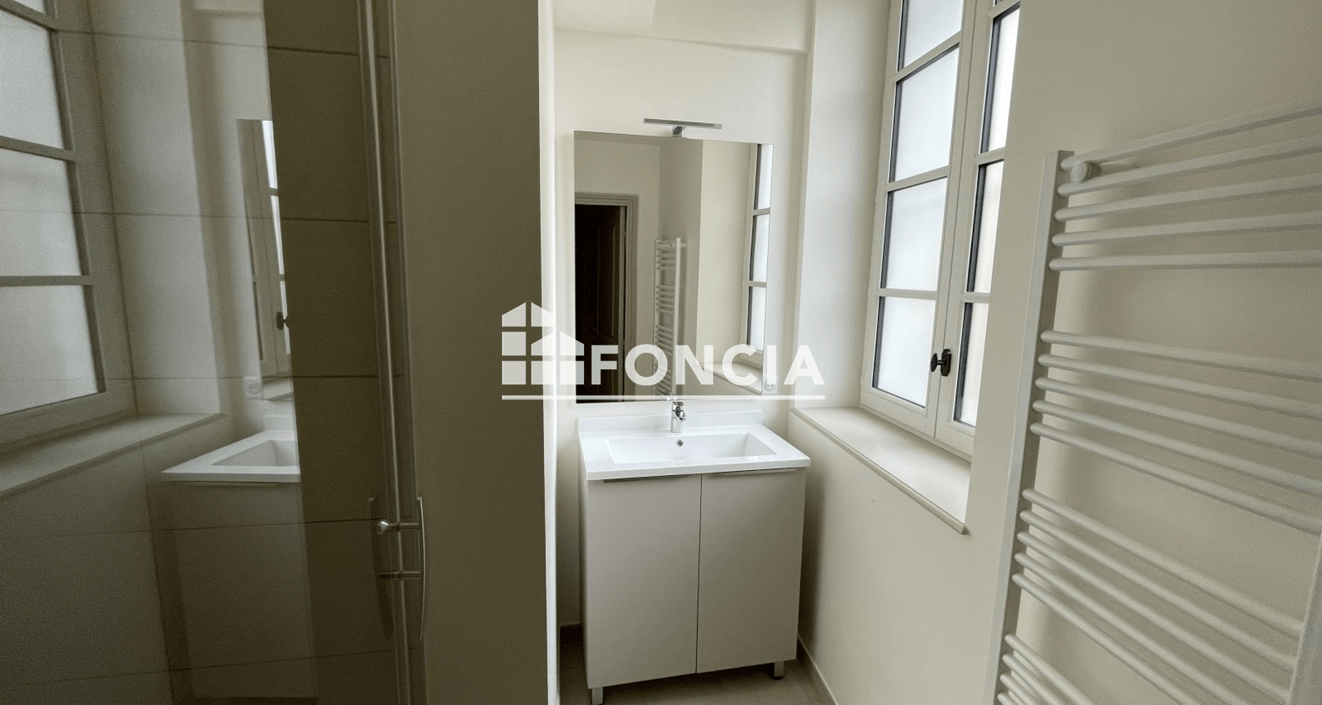Appartement 2 pièces (37.93 m²) à louer - Auxerre (89000)