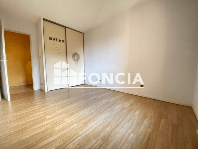 Appartement 2 pièces (53.95 m²) à louer - Marignane (13700)